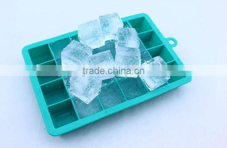 Popular item in summer wholesale silicone ice cube tray 24 grid