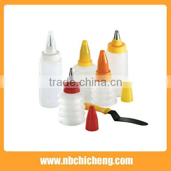 Plastic Cake Decoration Tool Set/Cake Decoration Gun