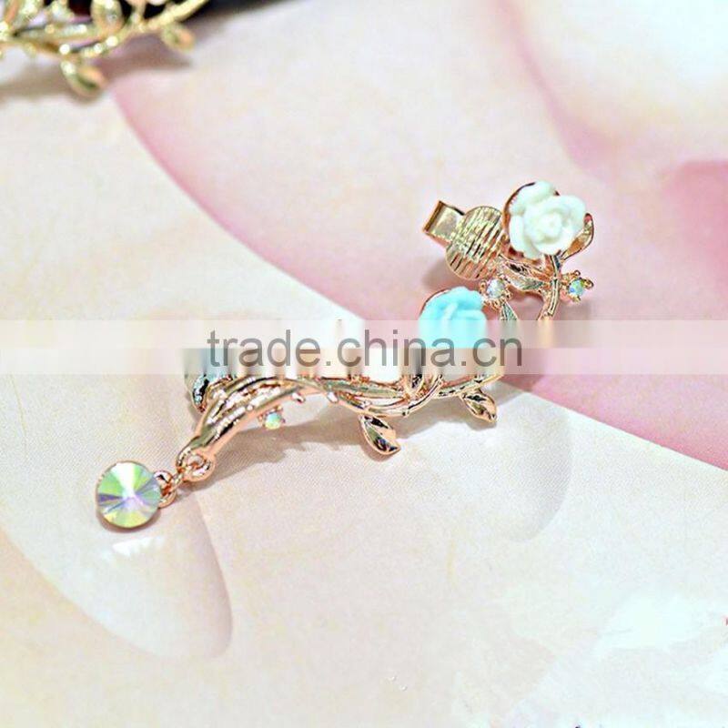 Flower Shaped Crystal Wrap Cartilage Earring Jewelry Women Clip Ear Cuff