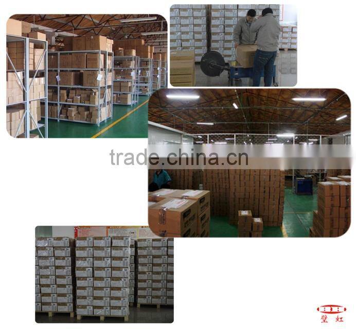 Clamshell packing peak performance 1550nm external modulation optical transmitter