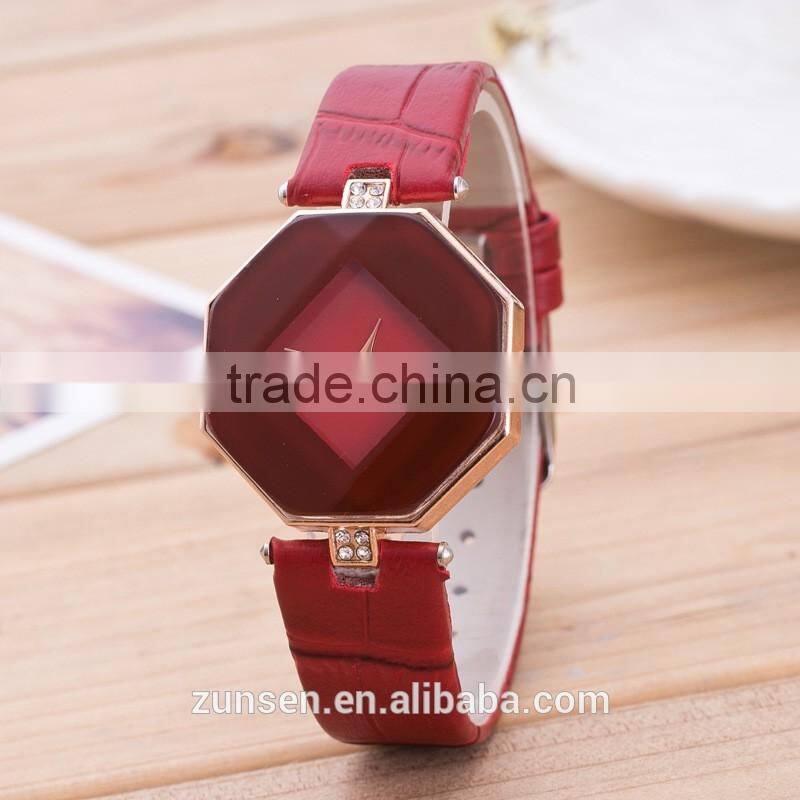 2016 High Quality Fashion Lady's Rhombic Rhinestone Faux Leather Strap Analog Quartz Wrist Watch Gift
