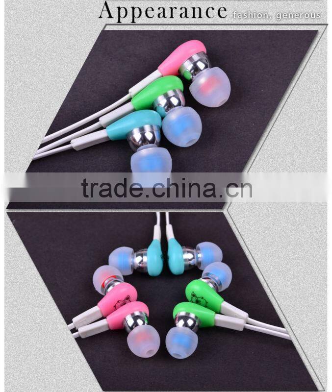 ULDUM hot sale glowing earphones/led earphones for kids