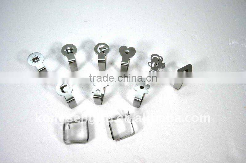 Small stainless steel table cloth clip