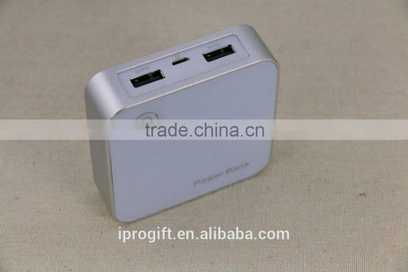 2016 Hot selling Portable Power Bank battery cell phone charger 9000mAh