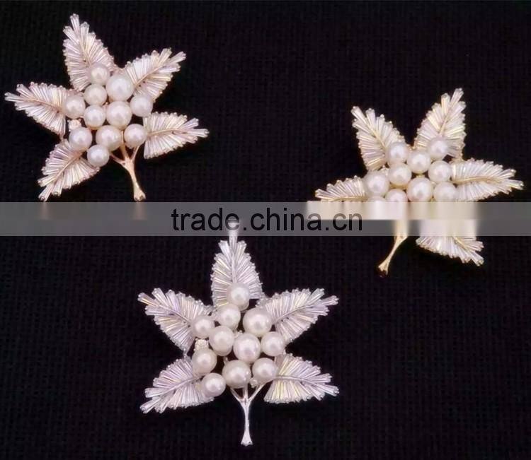 best service leaf brooch korean