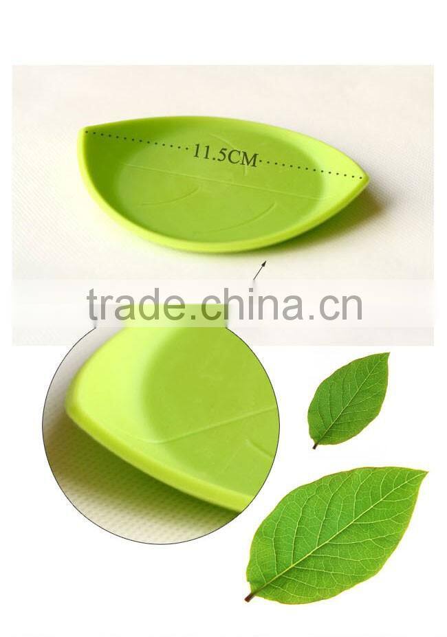 3D Leaf Shaped Silicone Coasters Candy Color Dinner Placemats For Table Unique Cup Mats Tablemat