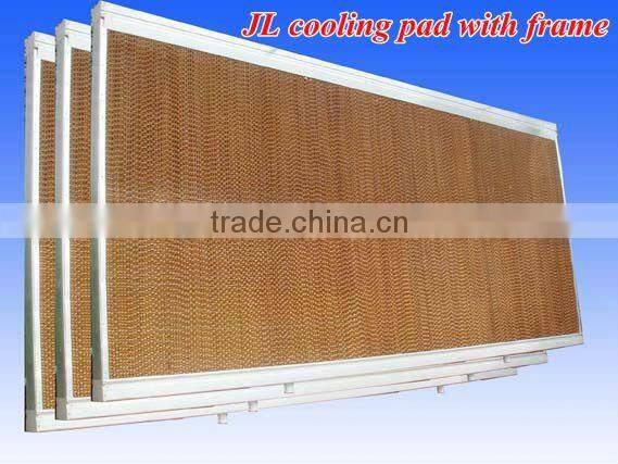 Cooling pad for poultry farm