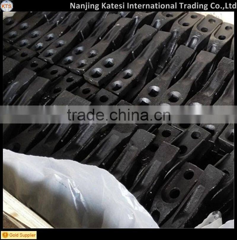 J C B 3CX 4CX 53103205 bucket teeth center tooth