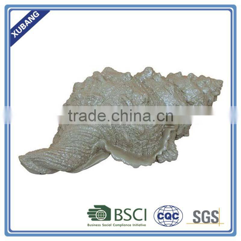 Low moq poly resin Slim shell decor Figurine