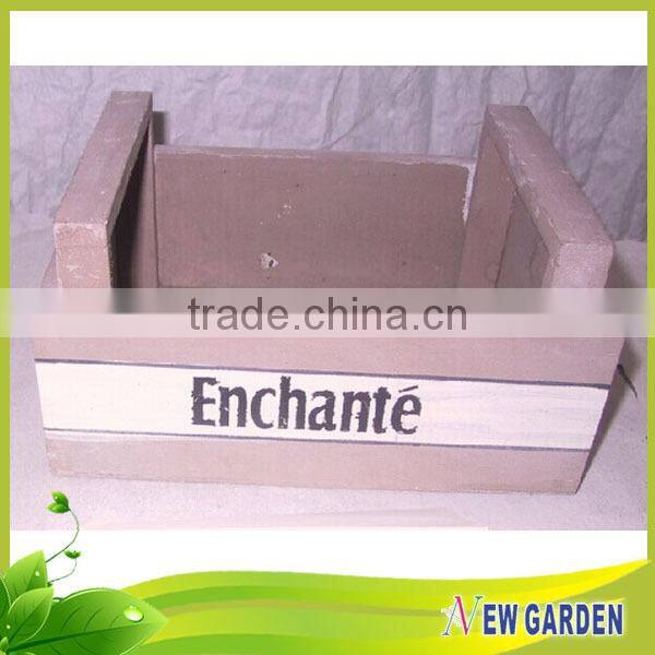 Fashionable Customzied Barrel Shape Wooden Different Types Flower Pots