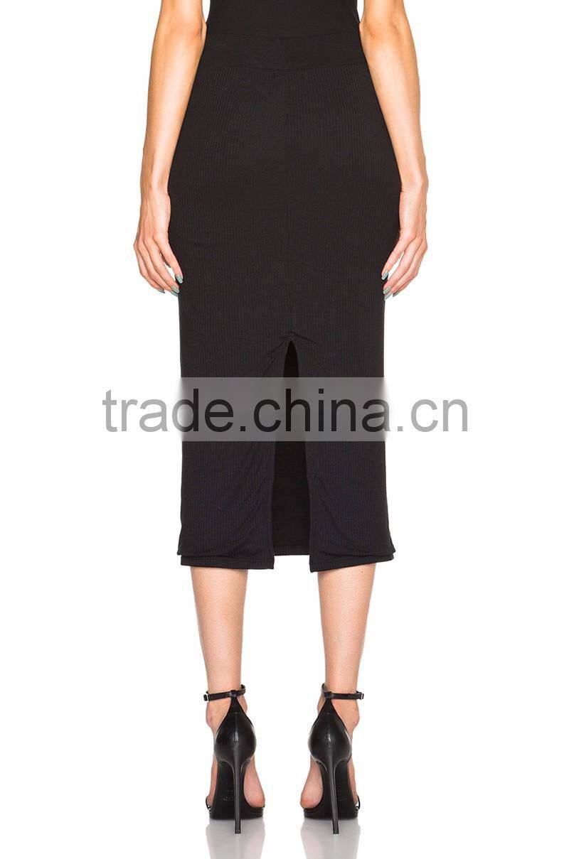 lady black back slit midi length tube skirt