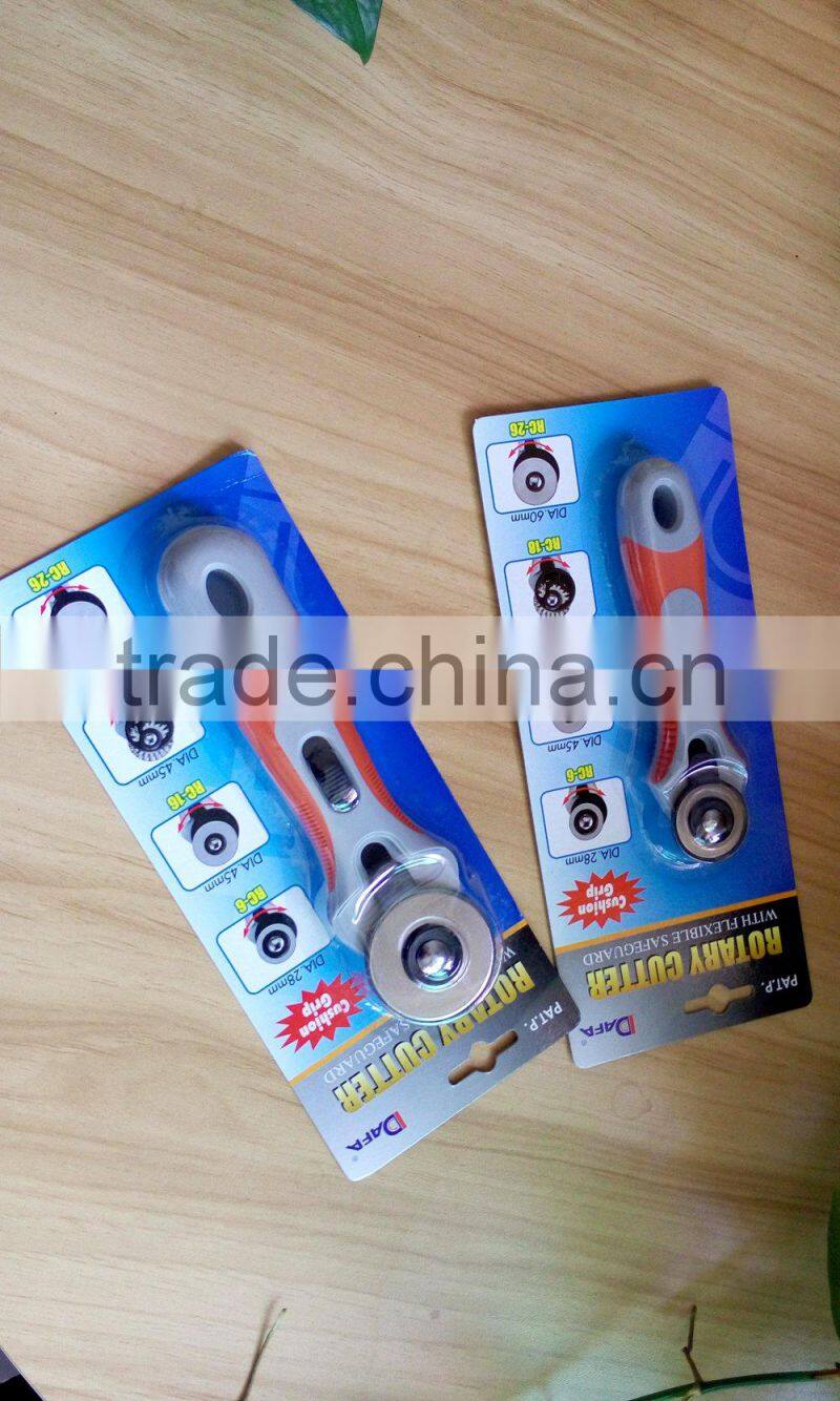 Hot selling 2015 DAFA fabric rotary cutter, county line rotary cutter 45mm