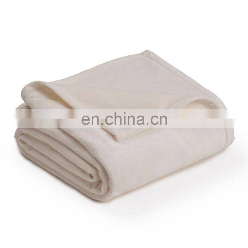 Customized Polyester Warm Blanket Flannel Fleece