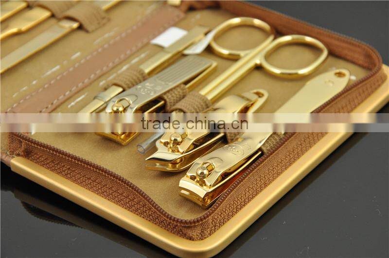 High Quality Cheap Sewing Professional Manicure Set with Exquisite Handle Use Leather Case