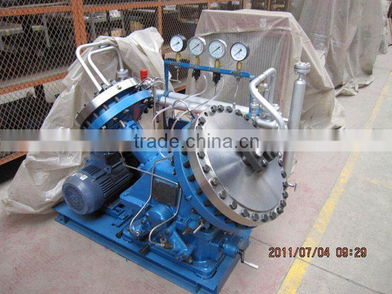 Oil-free diaphragm compressor