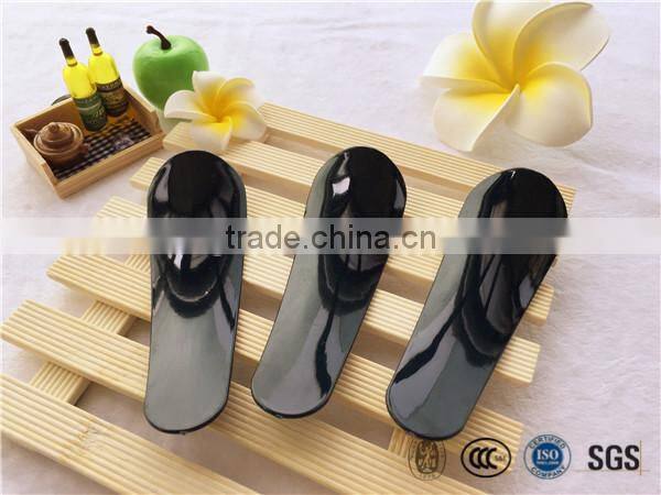 Hotel disposable plastic shoe horn hotel amenity
