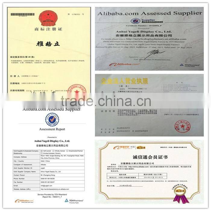 Hot Sell Low Price Acrylic Desk Magnetic Picture Frames / New Cheap Acrylic Picture Frames 5x7