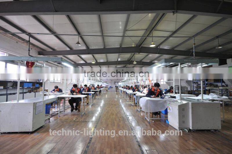 LED reading light with mechanical switch