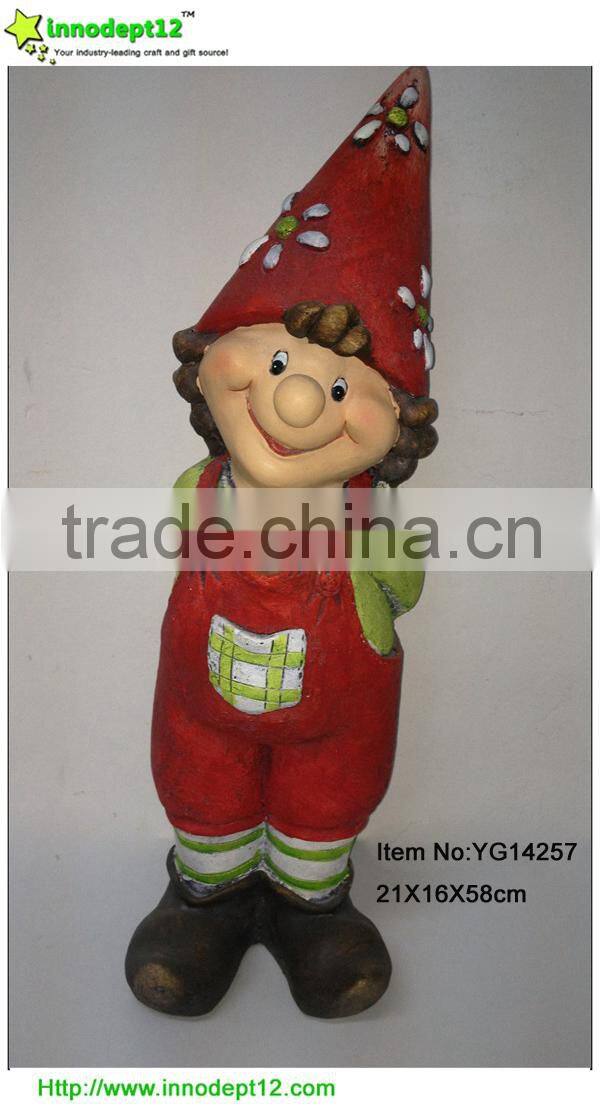 Stand Magnesia garden decoration sculpture, garden gnome