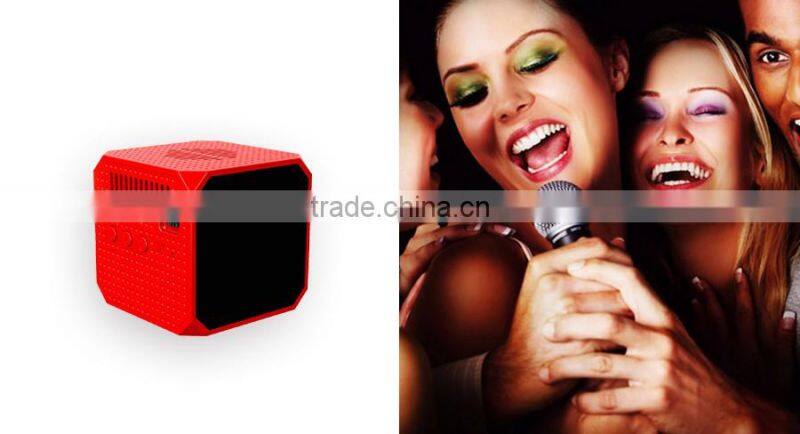 Portable Pico LED HDMI Video Game Projector Beamer, 1080P Digital Pocket Home Cinema Mini Projector for iPhones