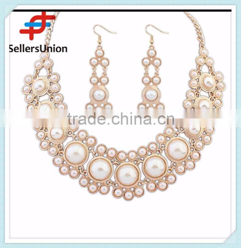 No.1 yiwu exporting commission agent wanted good quality beaded diamond necklace set bridal jewelry set