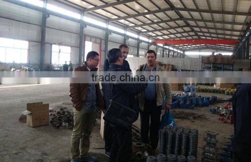 forging Mechanical Parts Fabrication Services cross Pipe Fittings stainless steel tee black steel pipe tee