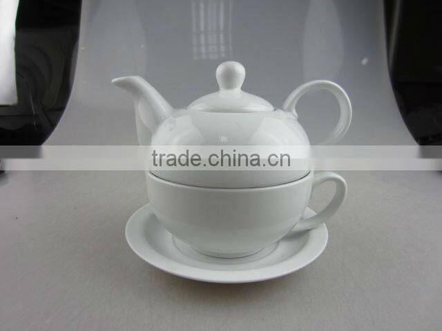 round porcelain tea pot with cup & saucer set