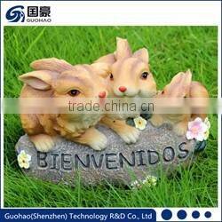 Attractive Welcome Labrador Puppies Statue