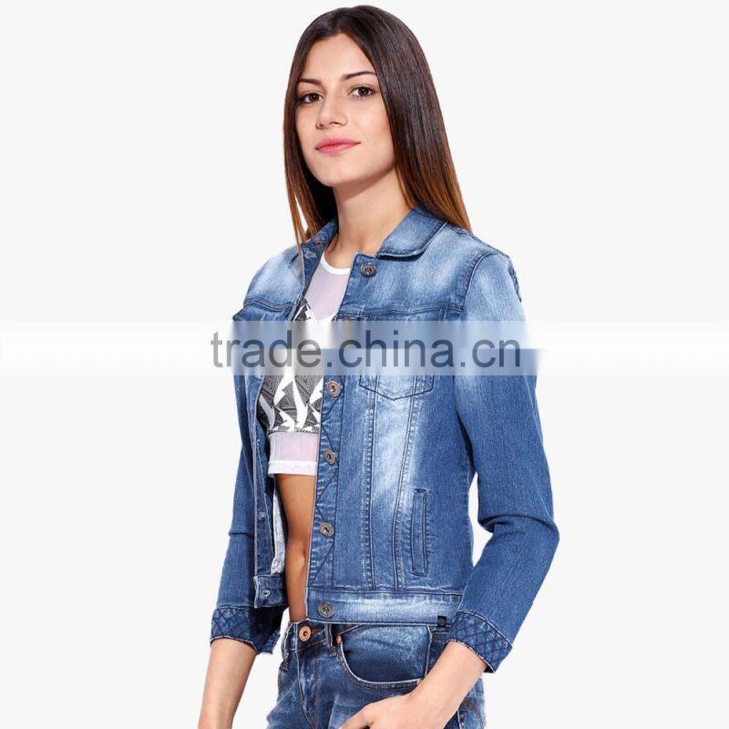 wholesale OEM custom denim jacket fancy girls from China HOYUGO