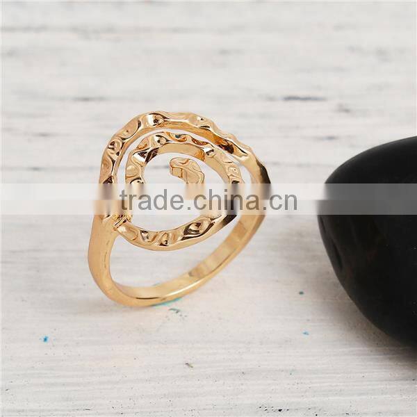 Custom Zinc Based Alloy Unadjustable Gold Plated Spiral Wave Rings