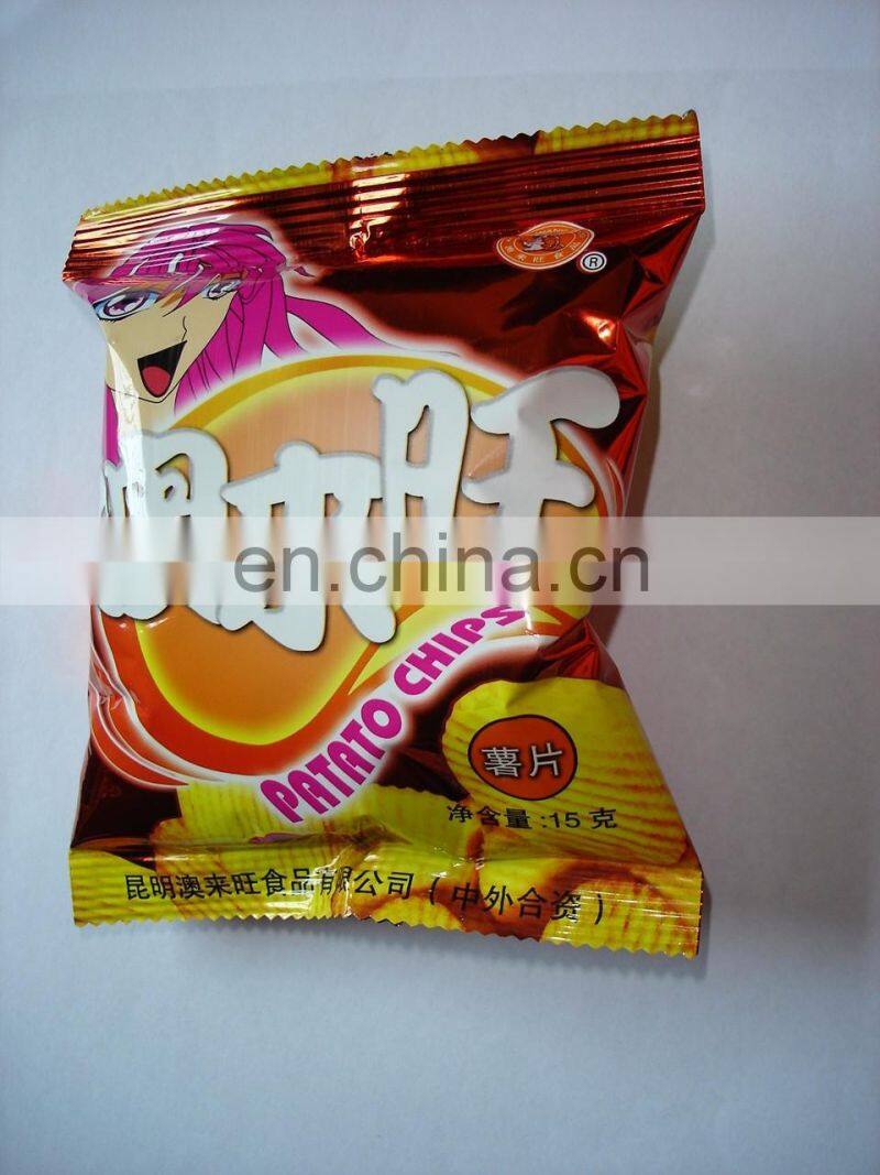 New small nitrogen potato chips packing machine/snack pouch packing machine