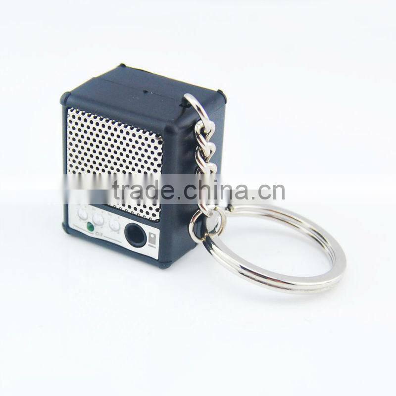 mini retro MP3 speaker with keyring