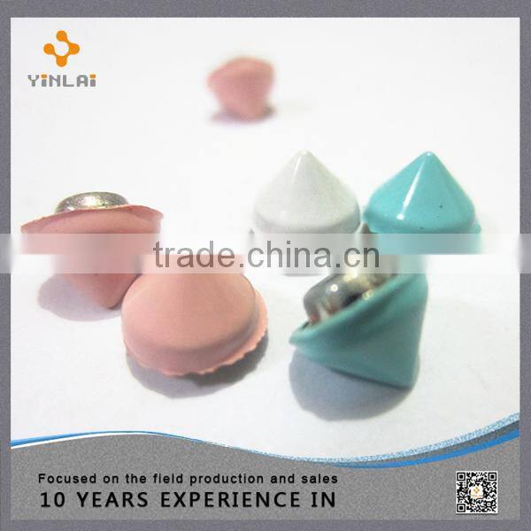 Pyramid zinc alloy rivet hardware products
