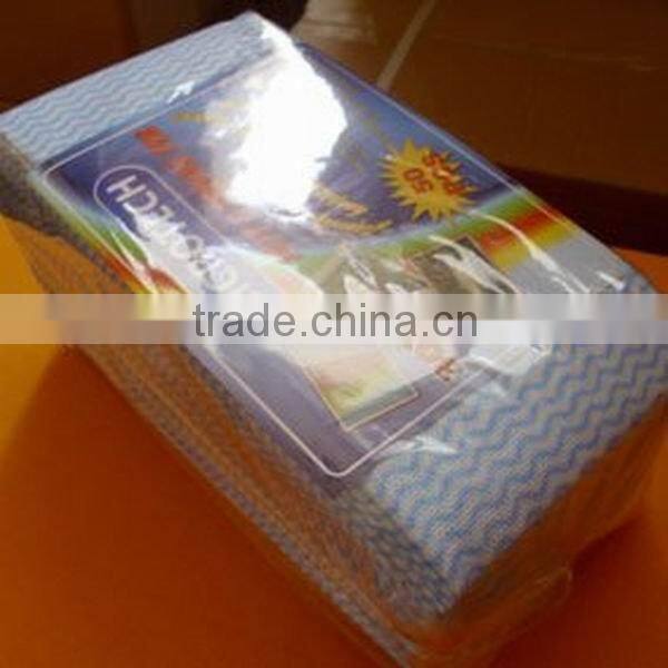 Spunlace cleaning wipe (viscose/polyester)