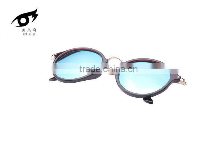 New product fashionable girls sun glasses wholesale from factory