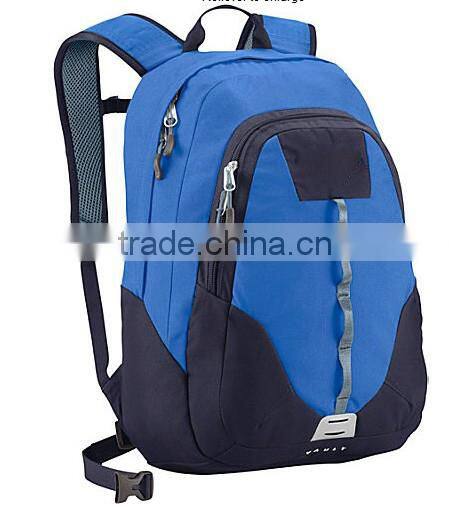 2015latest custom factory price outdoor multifunctional men's backpack
