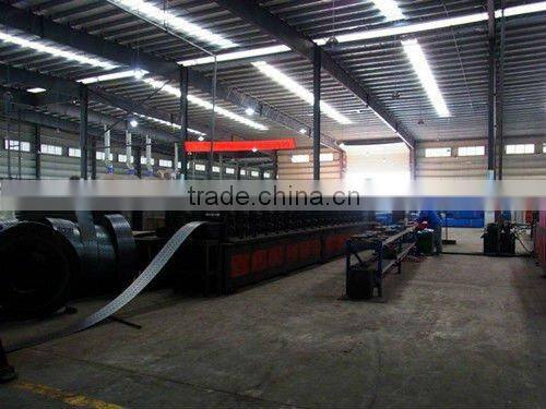 Metallic mobile file cabinet racking system