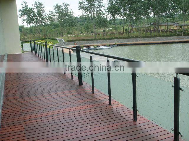 2016 Durable 304 stainless steel balustrade fittings /swimming pool handrail in high standard quality