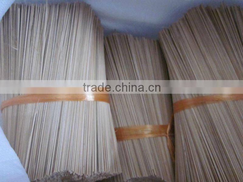 UNMOULDY ROUND BAMBOO STICK