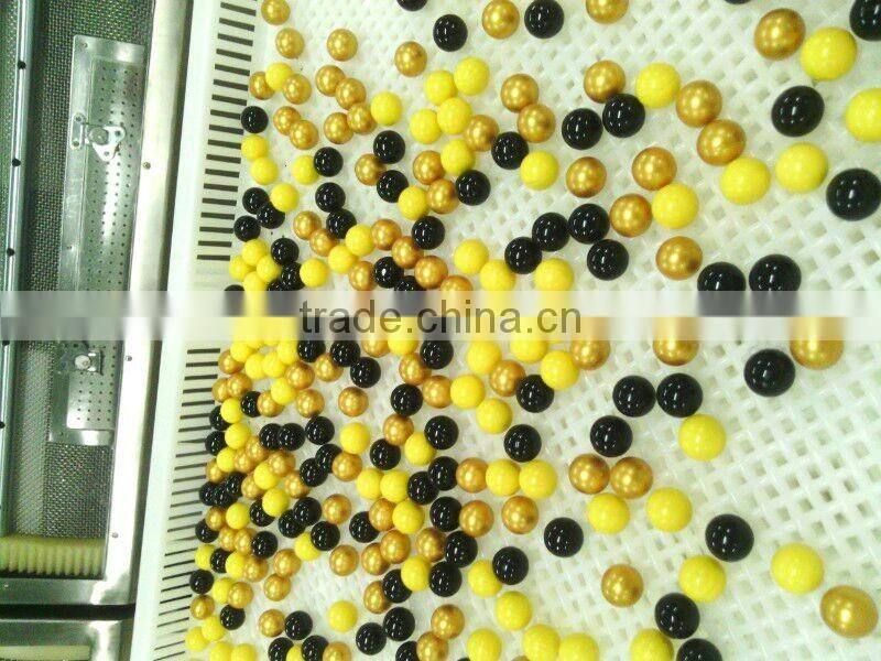 Machine to make paintball