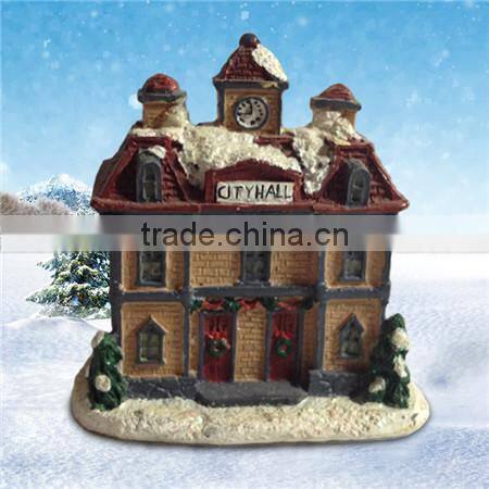 6.3*3.9*6.7 small house figurine