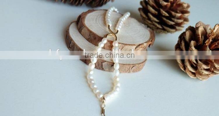 trendy 4-5mm white rice shape freshwater pearl bracelet