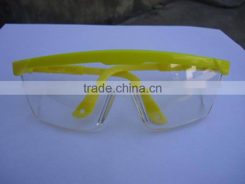 Cheap Plastic Safety Glasses / Goggles with CE certification