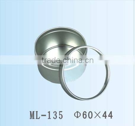 Round candle tin can