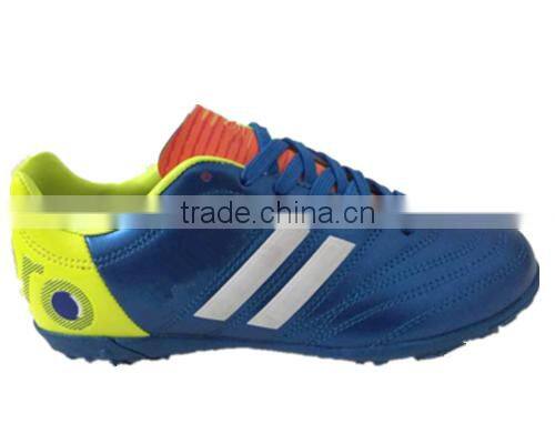 Brand Soccer shoe football boots for teenager stock in china