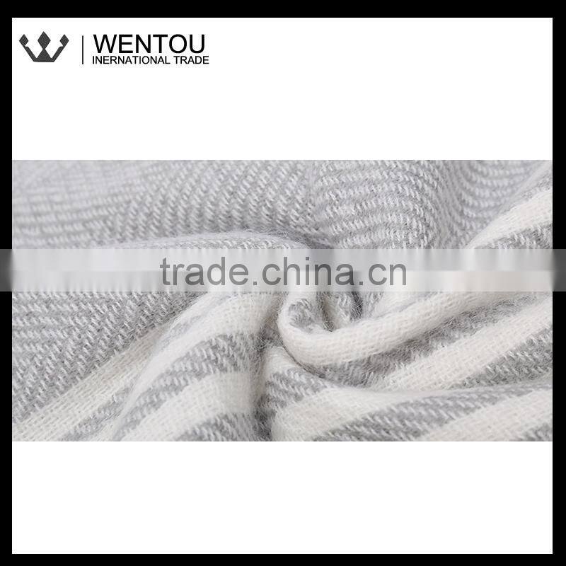 Wholesale Cozy Winter Scarf