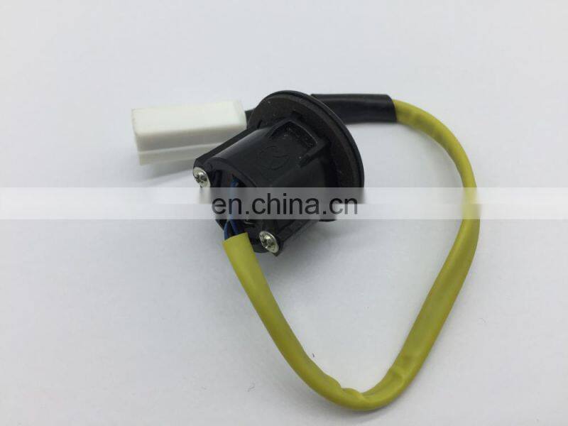 Auto Parts Open Switch Sensor OEM D651624B0B D651-62-4B0B
