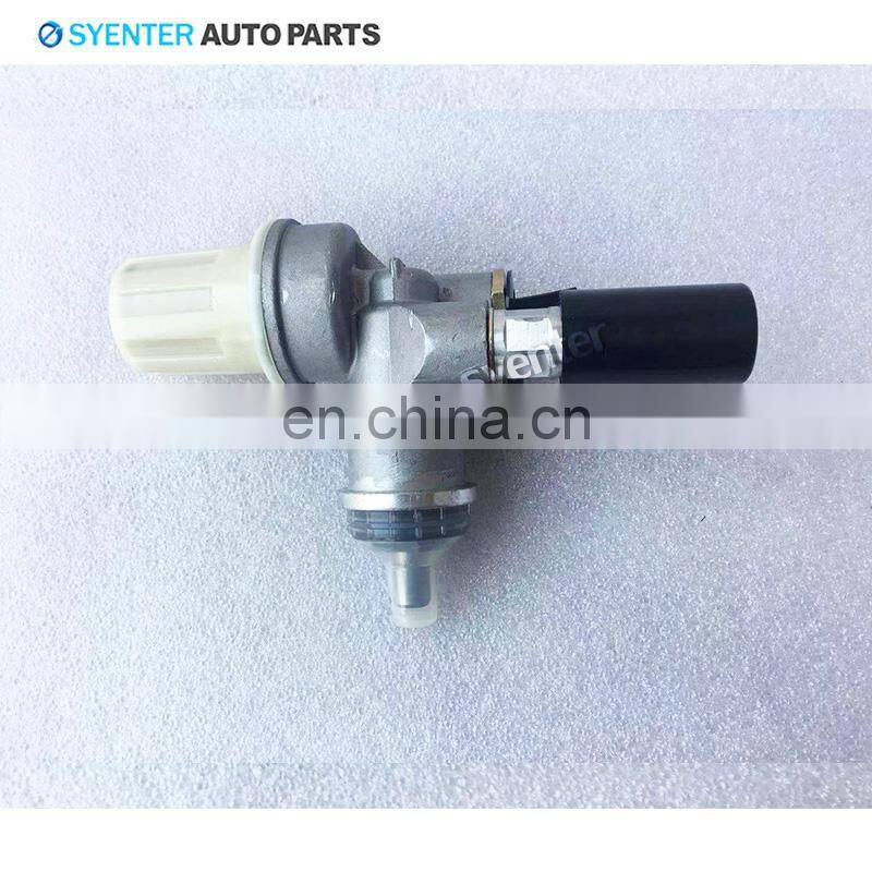 apply for Deutz  FL914 engine fuel supply pump 04233878 fuel feed pump 04233878