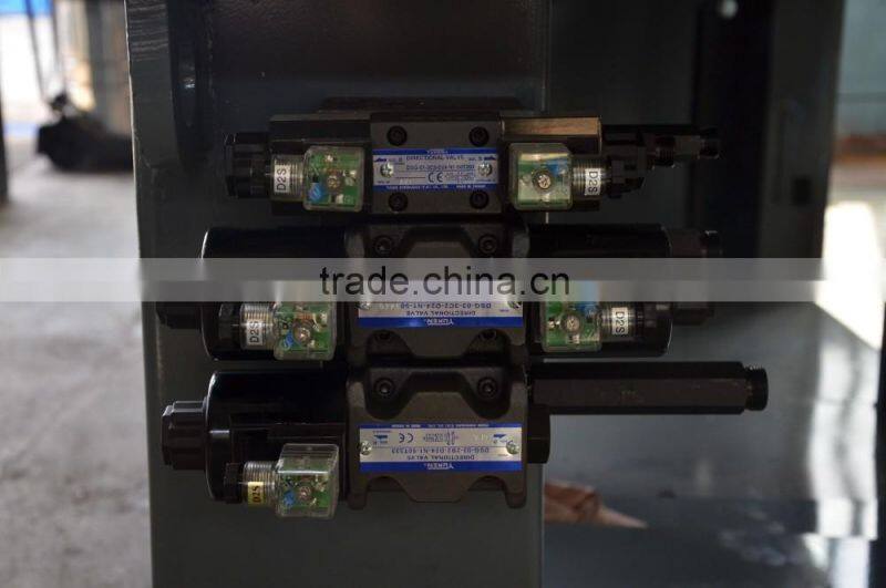 130Ton Plastic Injection Molding Machine