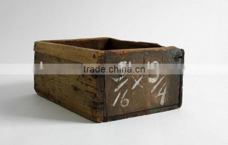 Rustic pastoral wooden sundries storage tray